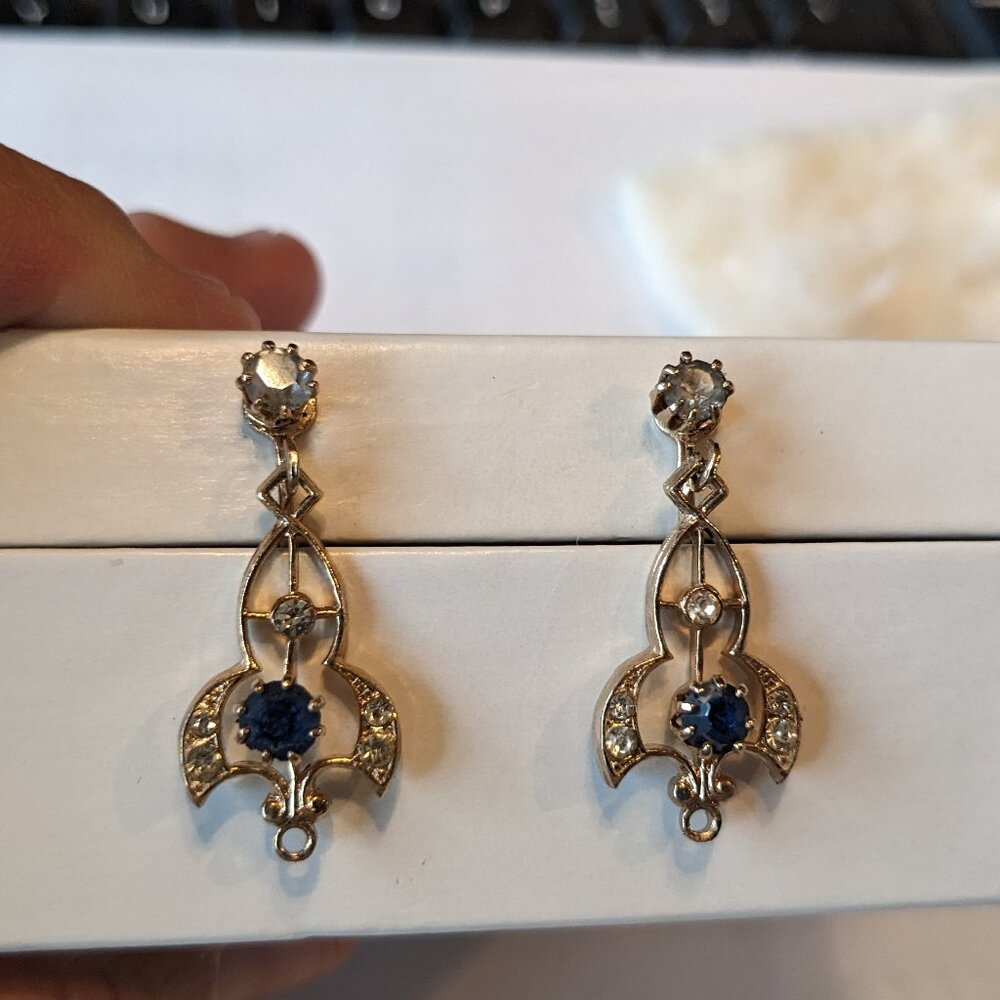Sapphire & Gold Screw back Earrings Vintage